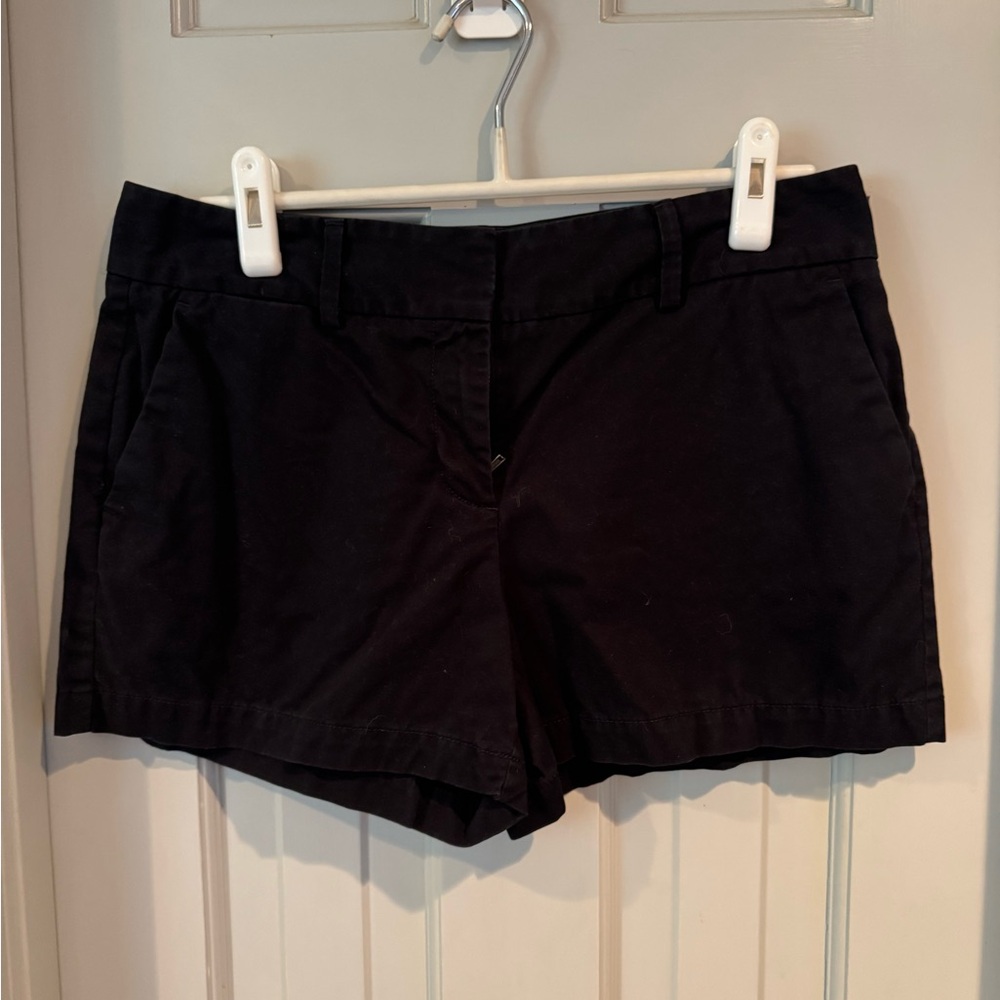 LOFT Black 4 in Shorts Casual Style